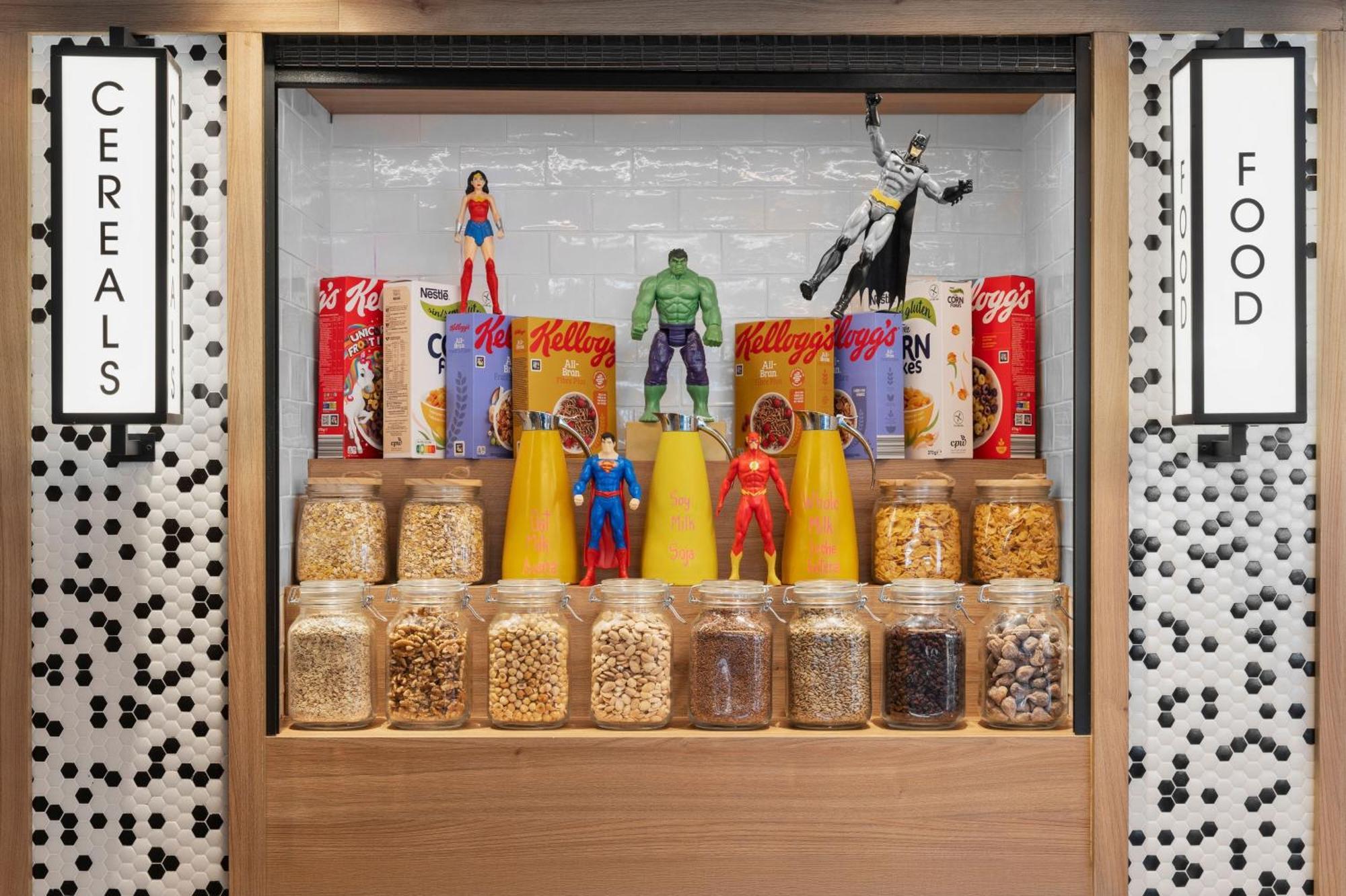 Hotel Moxy 4*